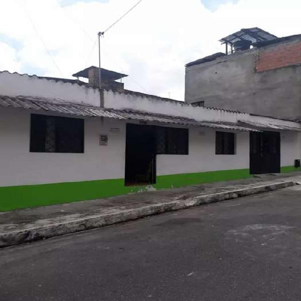 Se vende casa ubicada en el barrio calarca de Ibagué