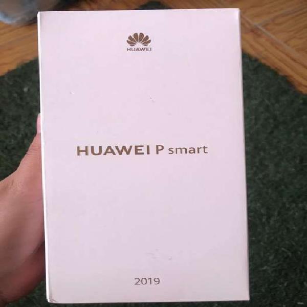 Se vende huawei p smart 2019