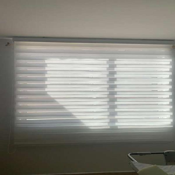 Vendo 5 enrollables sheere elegance