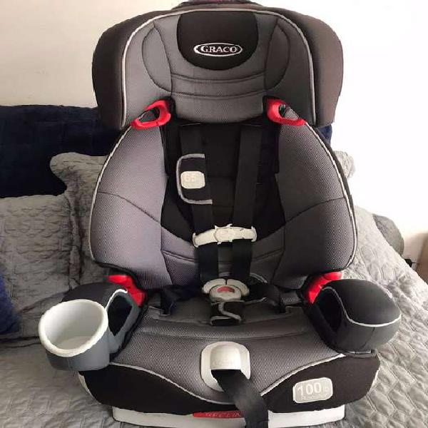 Vendo silla para carro en perfecto estado