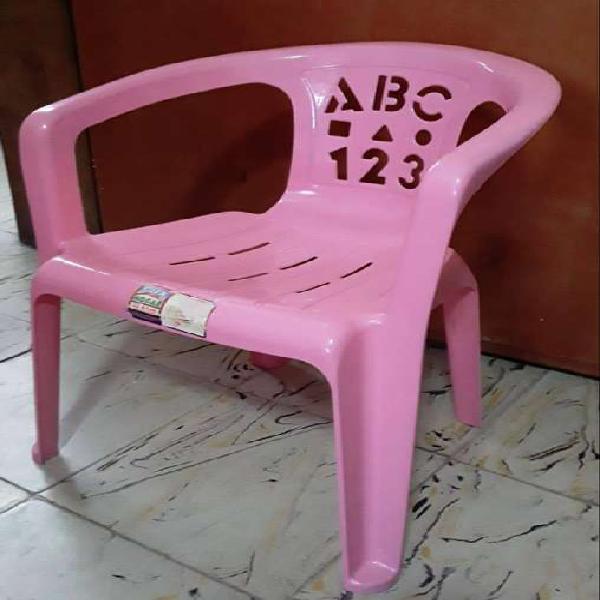 silla plastica para niños