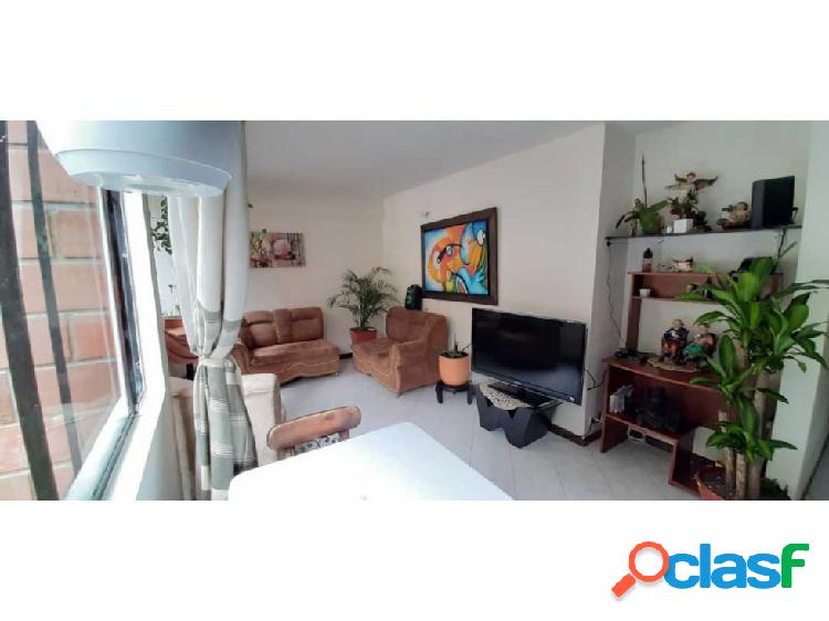 APARTAMENTO AMPLIO EN BELÉN RODEO