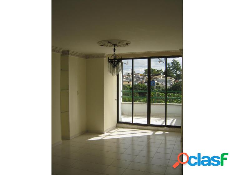 APARTAMENTO PARA VENTA EN MARAYA