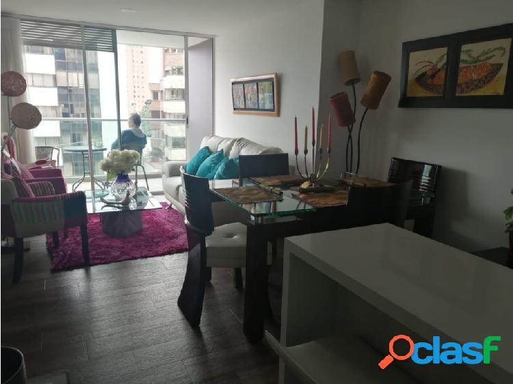 APARTAMENTO PARA VENTA EN PINARES, SOBRE LA AVENIDA