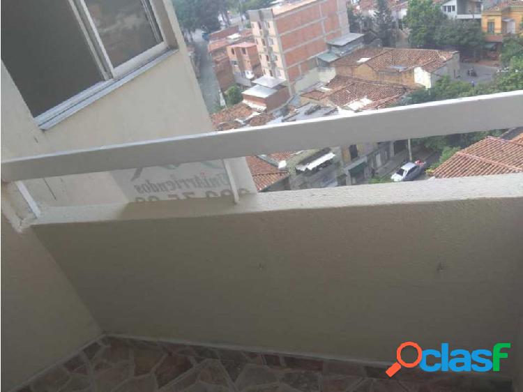 Alquiler apartaestudio, Bombona 1, Medellín,