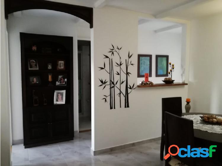 Apartamento En Arriendo Aguacatala, Medellin