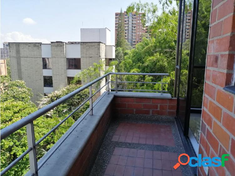 Arriendo apartaestudio Duplex en los balsos