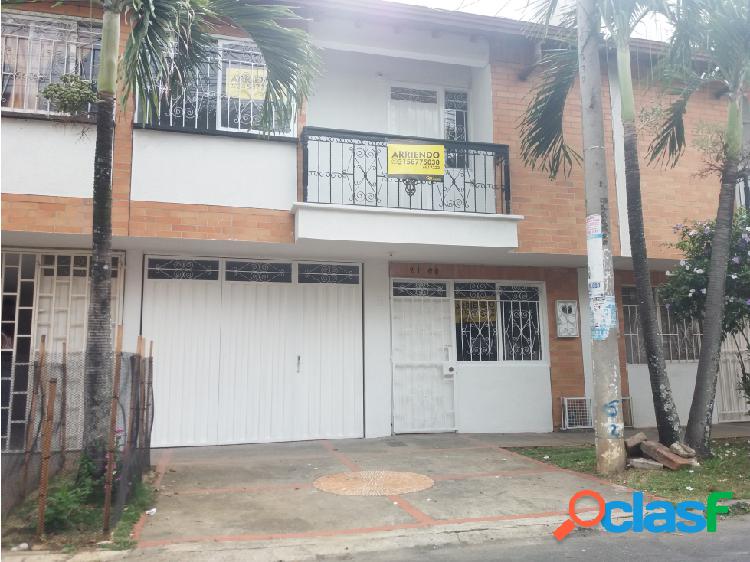 CASA EN ARRIENDO ALARCON