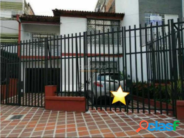 CASA EN VENTA, EL TEMPLETE