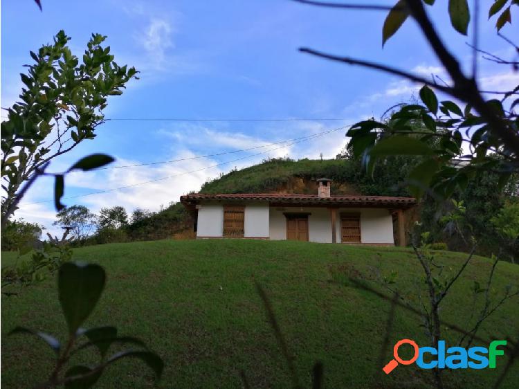 FINCA EN EL CARMEN DE VIBORAL, VEREDA QUIRAMA