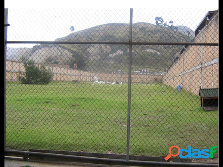 *LOTE PARA DESARROLLO MULTIPLE 12 PISOS VIS - SOACHA 5.640m2