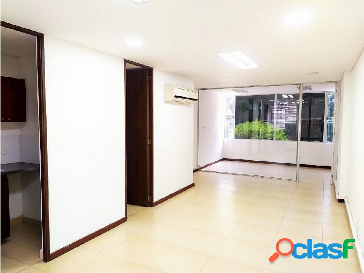 Oficina en Arriendo y/o Venta Poblado