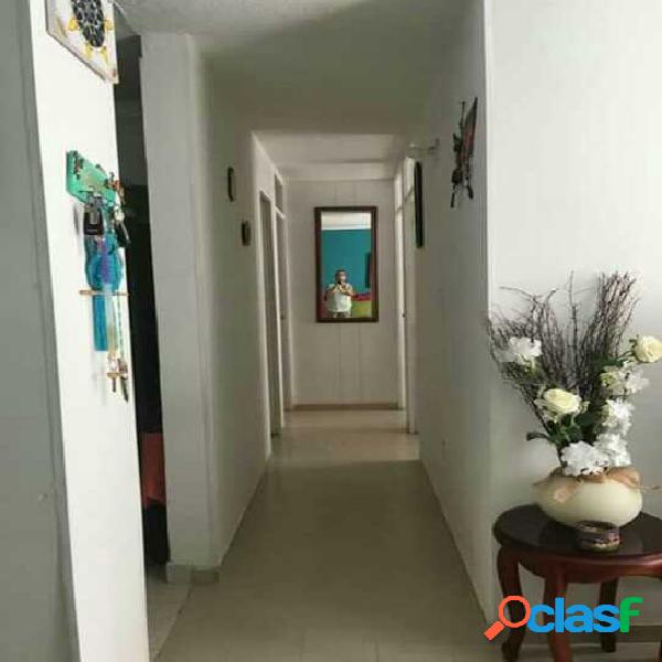 SE VENDE APARTAMENTO CALI SUR, REFUGIO (CN)