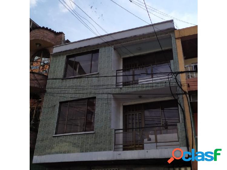 SE VENDE APARTAMENTO EN EL CENTRO DE PEREIRA