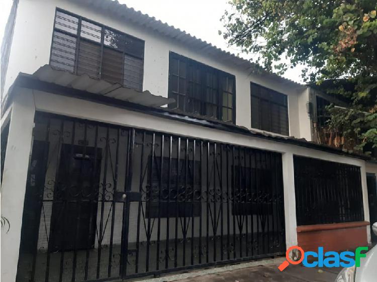 SE VENDE CASA 2 PISOS CALI NORTE, LAS CEIBAS