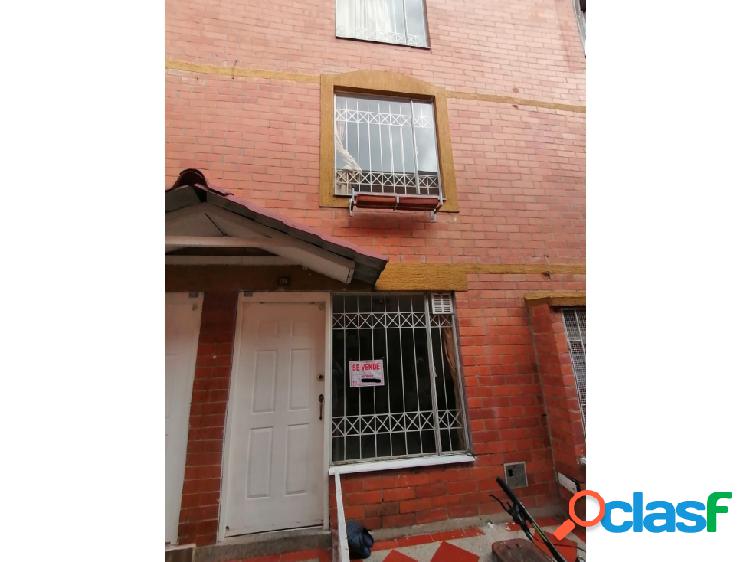 SE VENDE CASA EN TINTAL DE CUATRO HABITACIONES