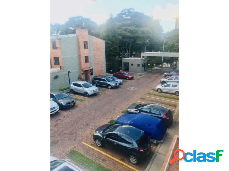 Se vende casa en prados de la sabana