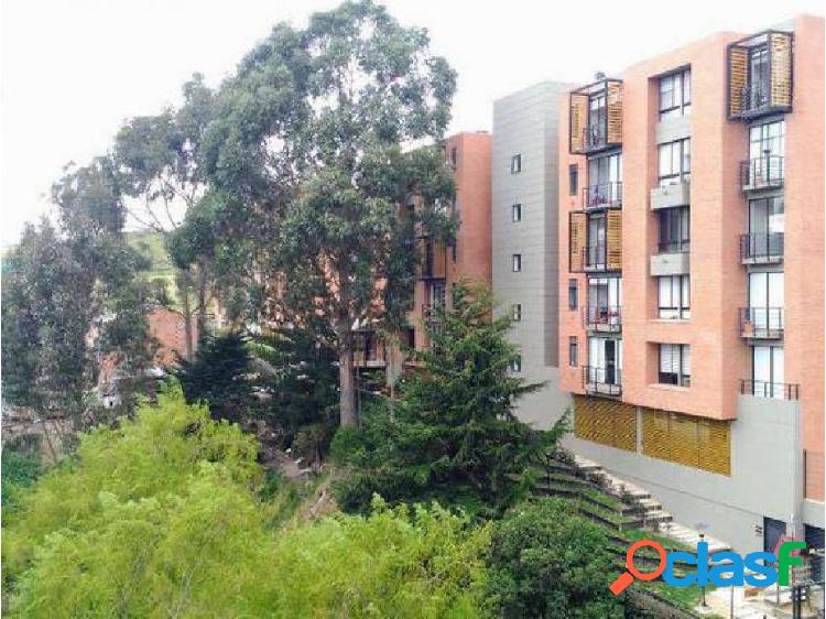 Se vende hermoso y amplio apartamento en Montealto La