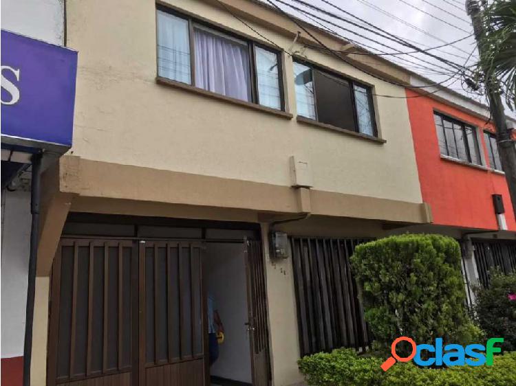 VENDO CASA EN LA VILLA PEREIRA