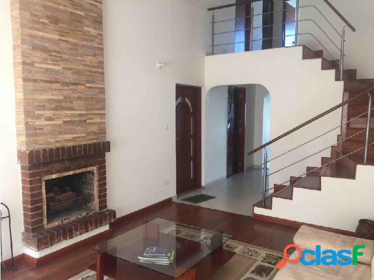 VENDO CASA REMODELADA VILLA MAGDALA-BTA-MJ