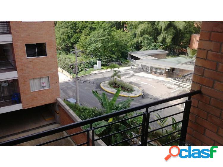 VENTA DE APARTAMENTO EN SURAMERICA $190.000.000