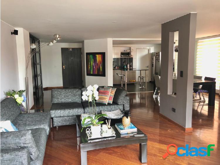 VENTA HERMOSO APARTAMENTO CHICO NORTE