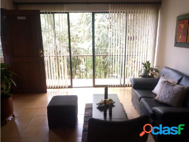 Venta de Apartamento en La Almeria, Medellin