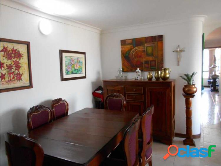 Venta de apartamento en el Poblado Castropol