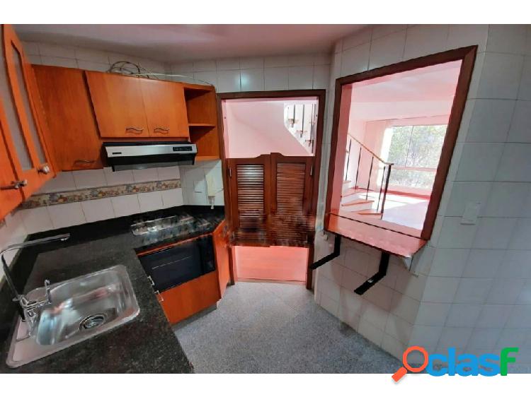 ZMH-1469 Apartamento en venta, Pasadena