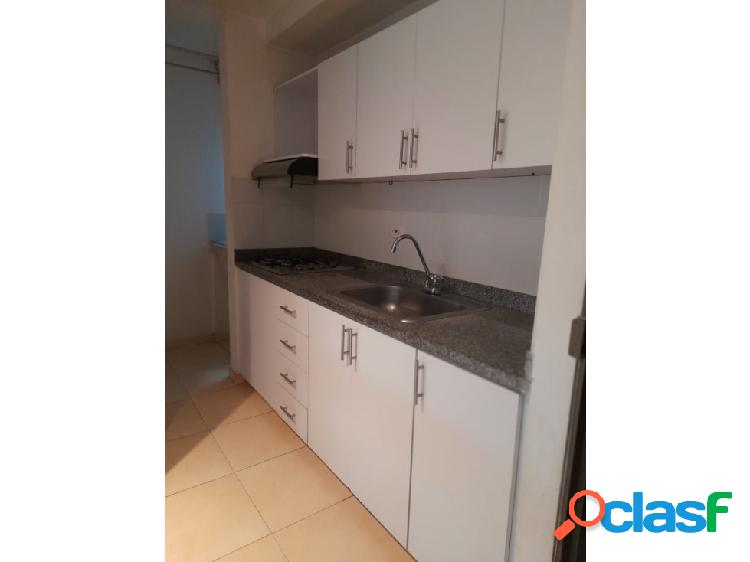 alquilo Apartamento en B/ Bochalema