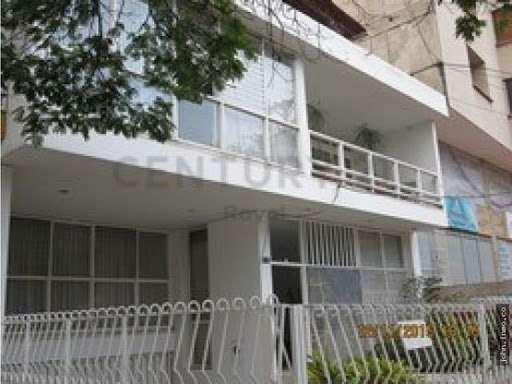 CASA EN VENTA EN VERSALLES CALI SimiCRM931608