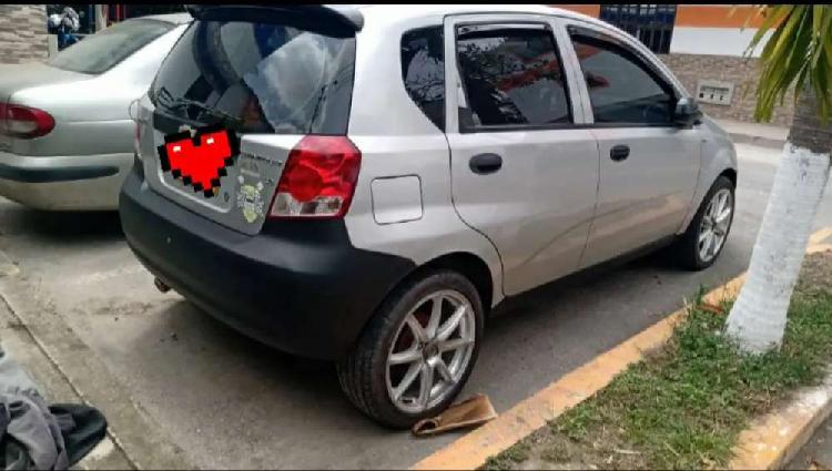 Carro aveo en EXCELENTE estado