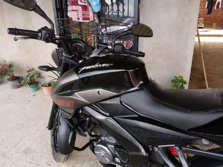 Hermosa pulsar 160 FI modelo 2020