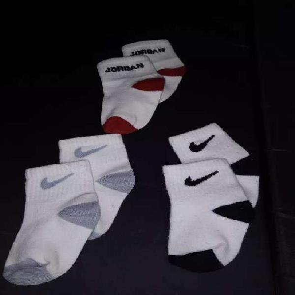 Medias bebé marca NIKE y JORDAN Usadas 100% original