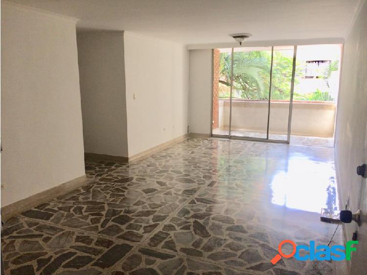 SE ARRIENDA APARTAMENTO EN MEDELLIN LAURELES