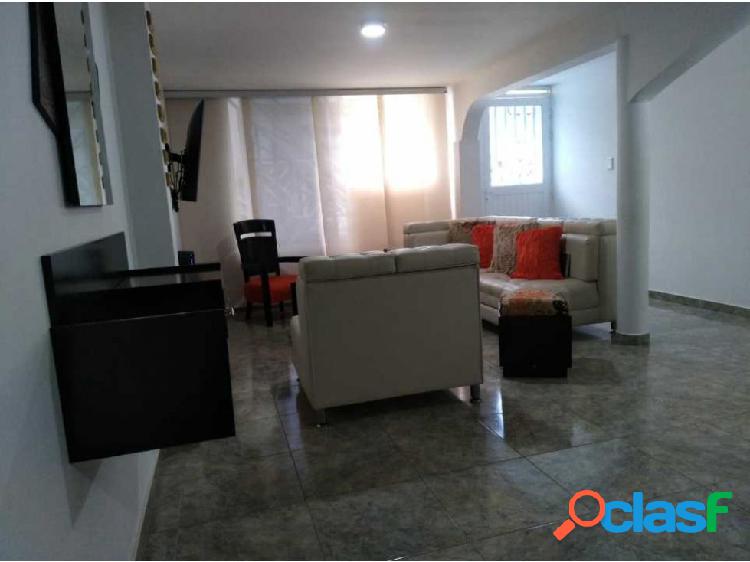 VENDO APARTAMENTO EN PRIMERA DE MAYO T.P