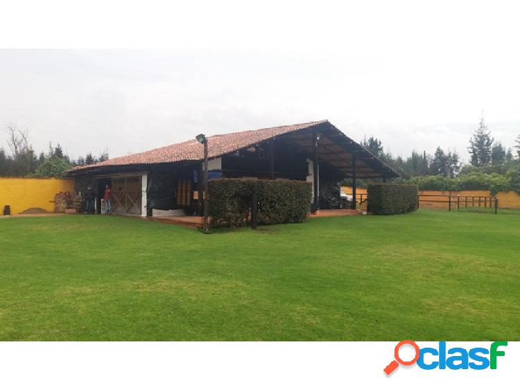 VENDO CASA CON LOTE EN CHIA GRAN OPORTUNIDAD