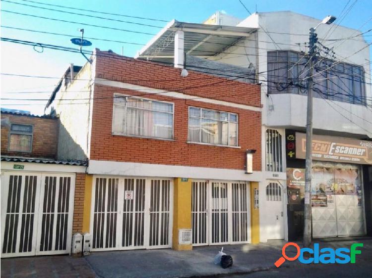 VENTA CASA COMERCIAL PRADO