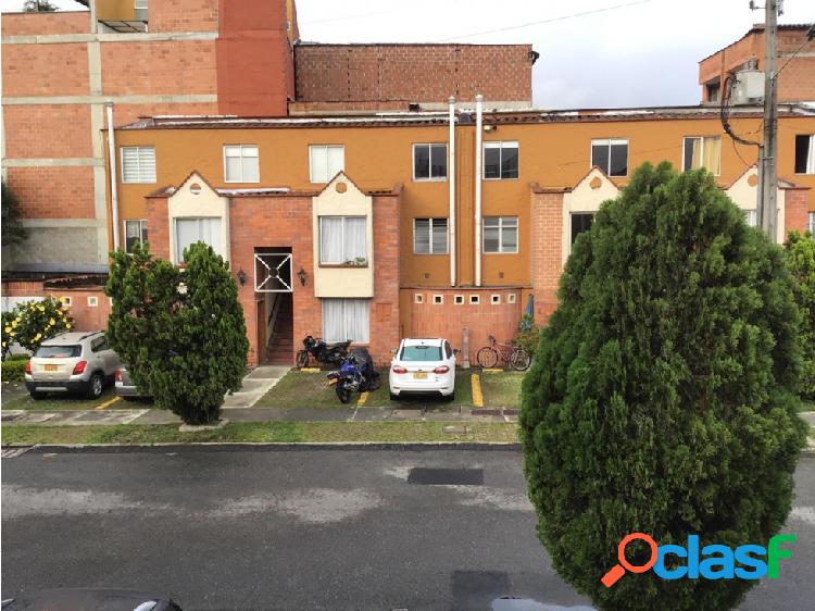 VENTA CASA SECTOR MILAN VALLEJUELOS, ENVIGADO