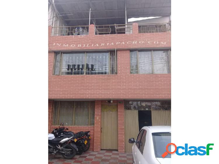 Vendo casa en Bogotá área 280 m²