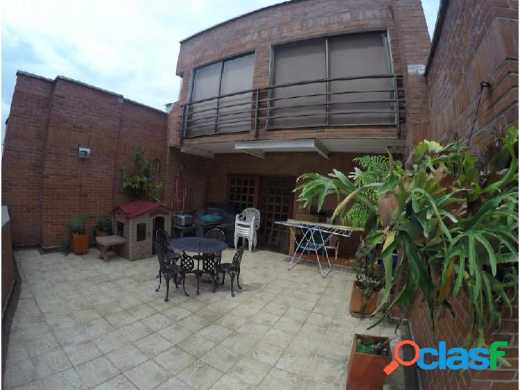 Apartamento en el poblado 3.800.000