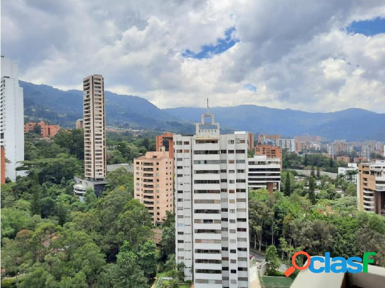 Apartamento en el poblado por el campestre