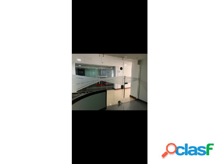 Arriendo Oficina en Ciudad del rio