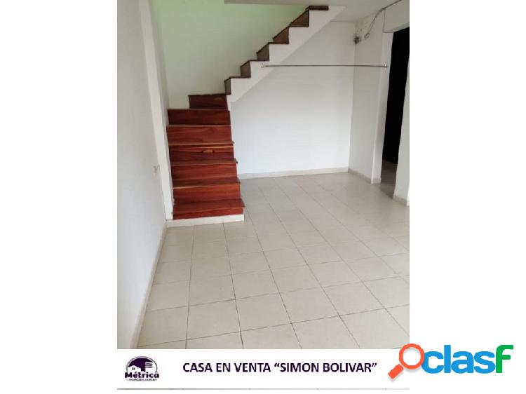 CASA EN VENTA UBICADA EN SIMON BOLIVAR