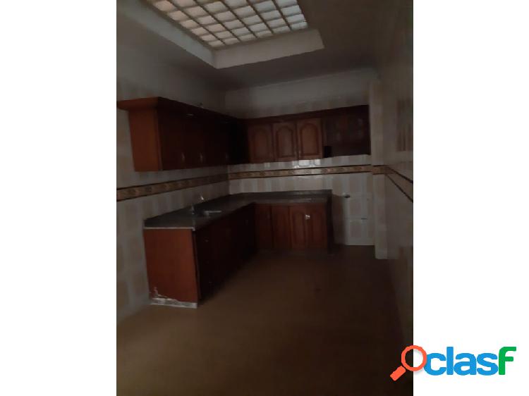 Casa en alquiler aranjuez sur central (L.M)