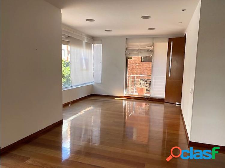 VENDO EXCELENTE APARTAMENTO EN LA CABRERA CON TERRAZA