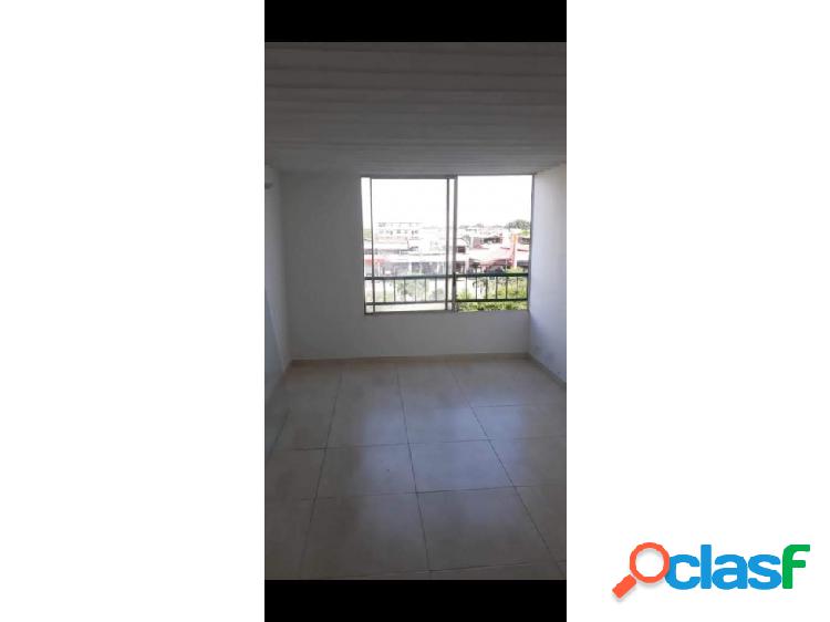APTO 5 PISO CON PARQUEADERO CIUDAD MODELO