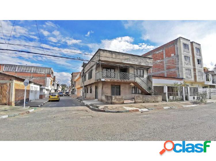 CASA EN VENTA SANTO DOMINGO SUR DE CALI