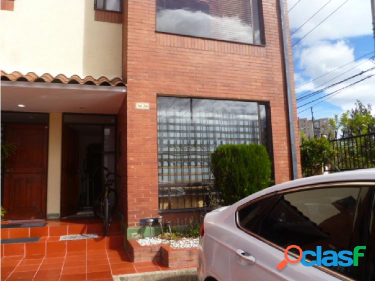 CASA EN VENTA - VILLAS DE ARANJUEZ 132 MtS.