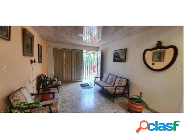 SE VENDE CASA EN SANTA ELENA - CALI